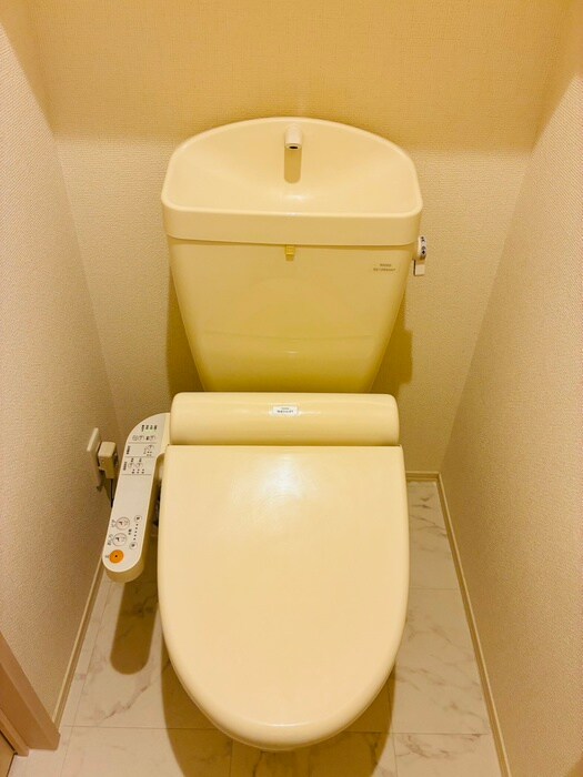 物件内観写真11　(トイレ)