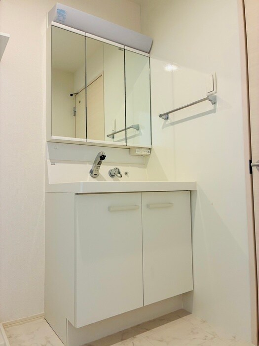 物件内観写真15　(洗面)