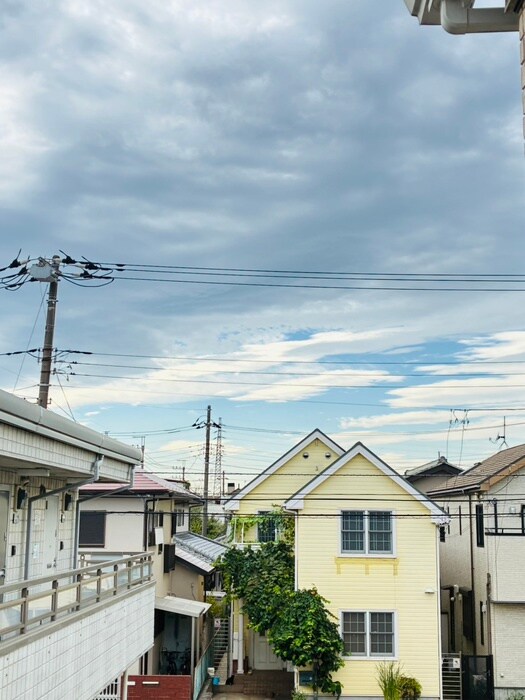 物件内観写真22　(室内からの展望)