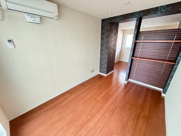 物件内観写真7　(居室)