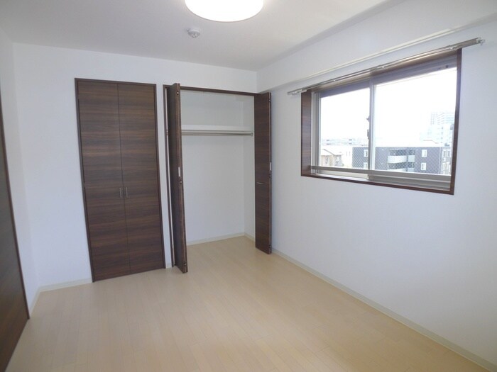 物件内観写真17　(居室)