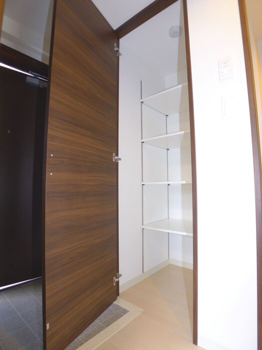 物件内観写真19　(靴箱)