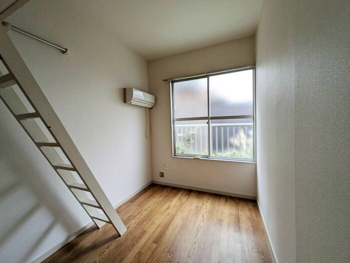 物件内観写真7　(居室)