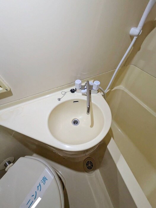 物件内観写真12　(洗面)