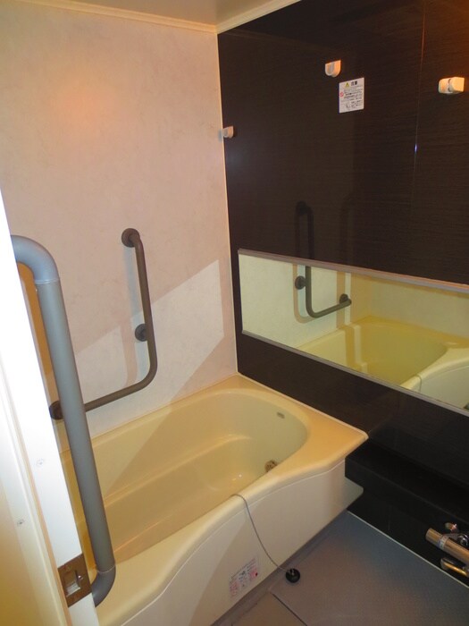 物件内観写真14　(バス／シャワールーム等)