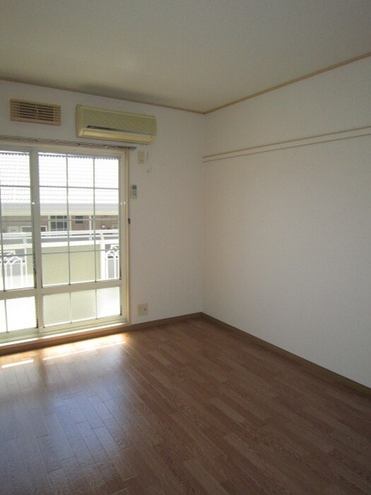 物件内観写真14　(居室)