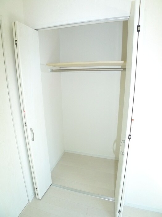 物件内観写真8　(収納)
