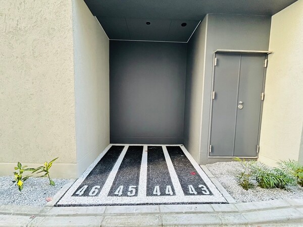 バイク置き場