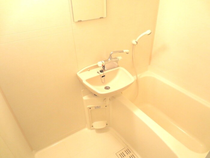 物件内観写真9　(バス／シャワールーム等)