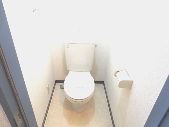 物件内観写真10　(トイレ)