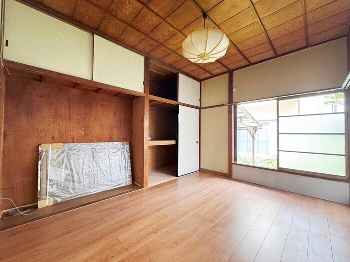 物件内観写真8　(居室)