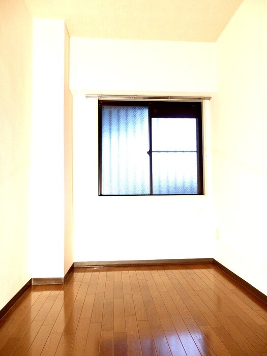 物件内観写真9　(室内からの展望)