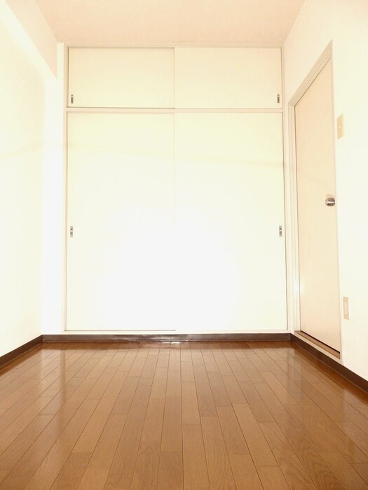 物件内観写真11　(収納)