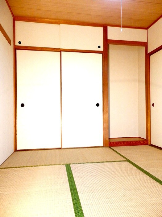 物件内観写真15　(居室)