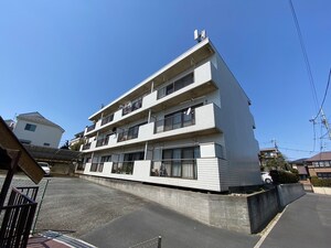 ハイツ谷沢外観写真