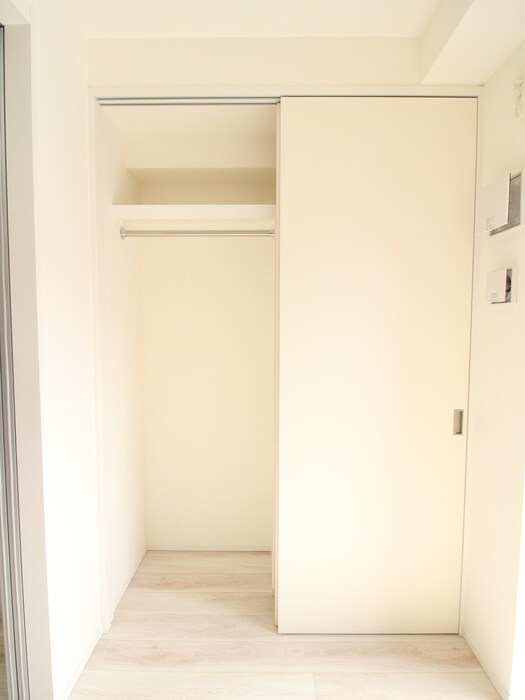 物件内観写真15　(収納)