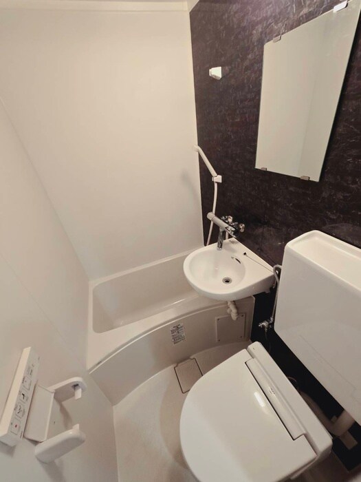 ヒュ－ス鷺ノ宮のバス