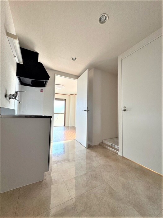 物件内観写真18　(居室)