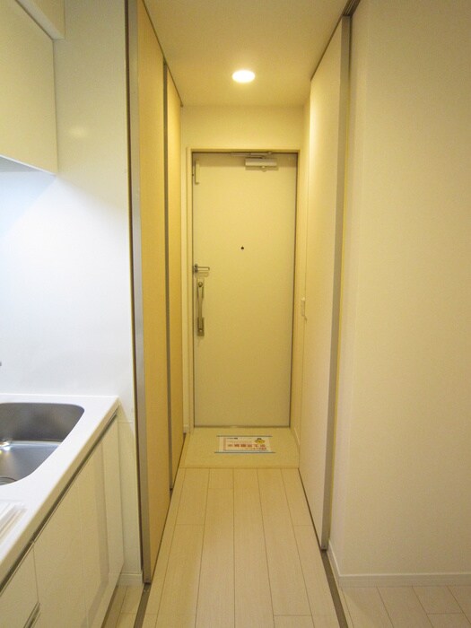 物件内観写真15　(廊下)