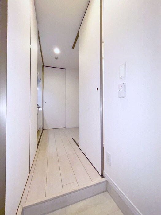 物件内観写真19　(廊下)