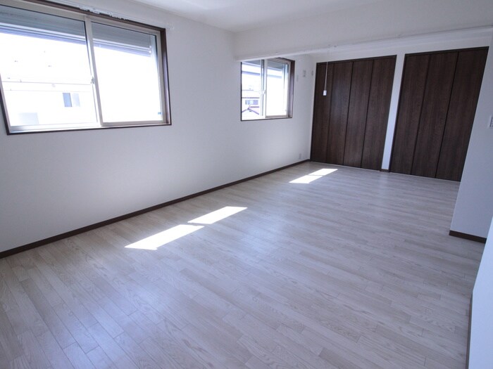 物件内観写真18　(居室)