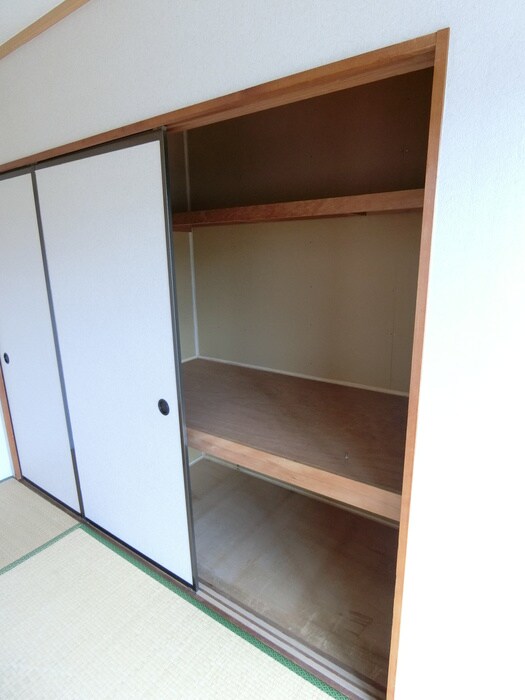 物件内観写真8　(収納)