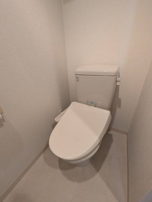 物件内観写真13　(トイレ)