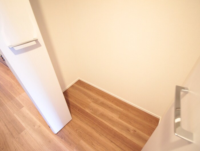 物件内観写真18　(収納)