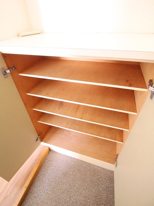 物件内観写真8　(靴箱)