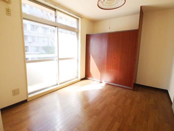 物件内観写真22　(居室)