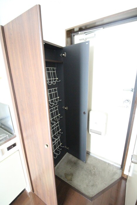 物件内観写真18　(靴箱)