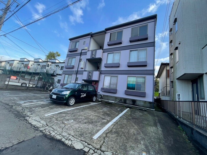 物件外観写真2　(外観写真)