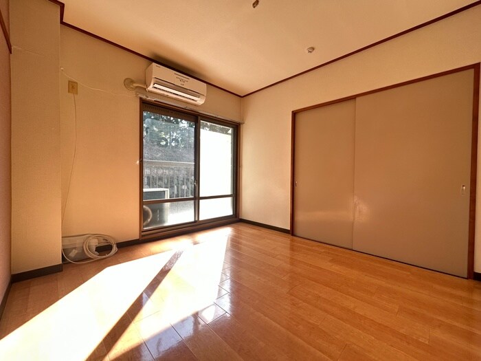 物件内観写真6　(居室)