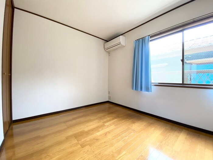 物件内観写真6　(居室)