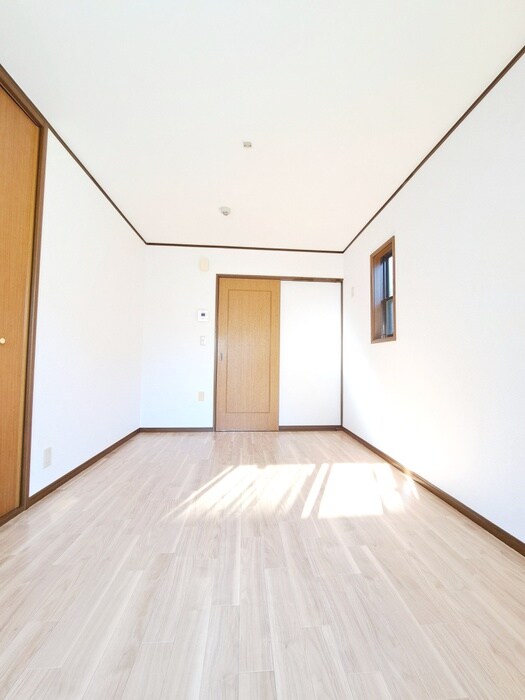 物件内観写真6　(居室)