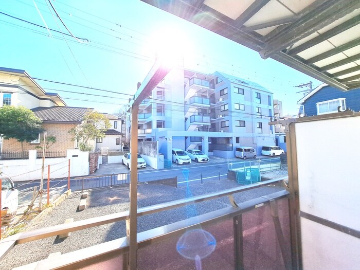 物件内観写真20　(室内からの展望)