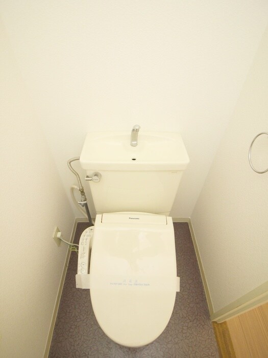 物件内観写真14　(トイレ)