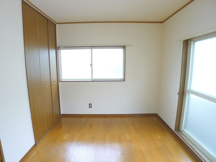 物件内観写真9　(居室)