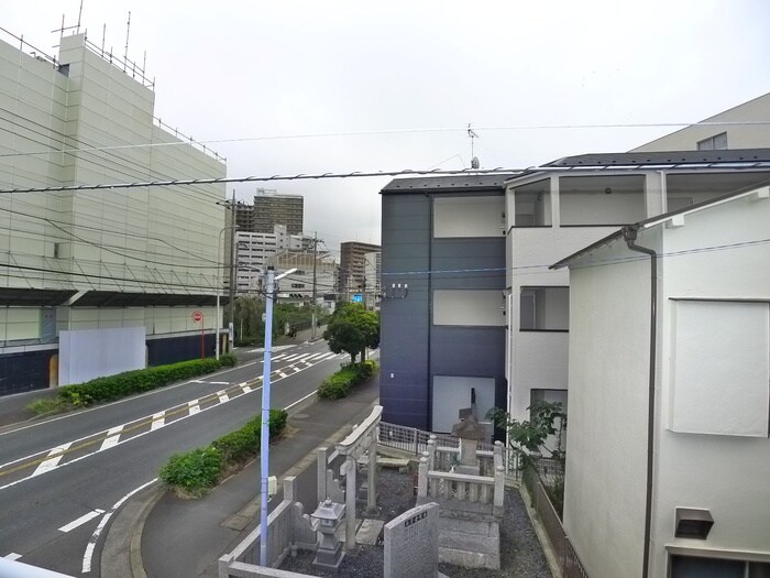 物件内観写真22　(室内からの展望)