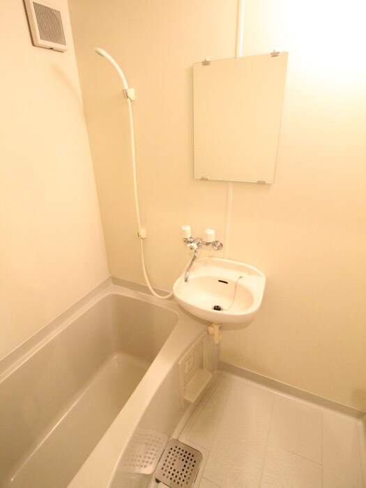 物件内観写真10　(バス／シャワールーム等)