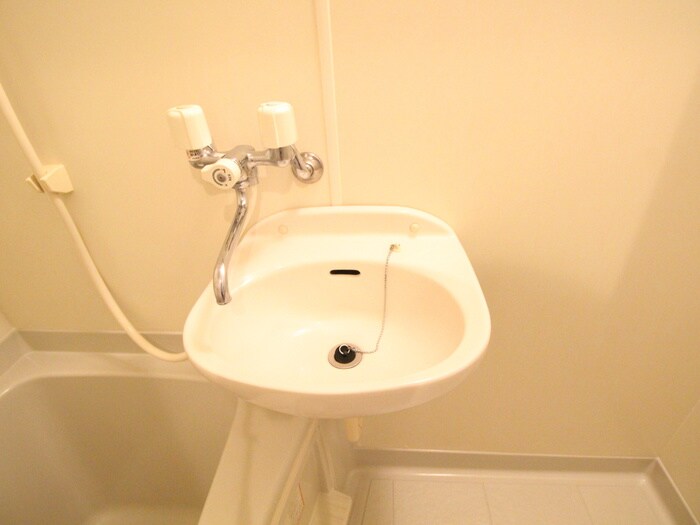 物件内観写真11　(洗面)