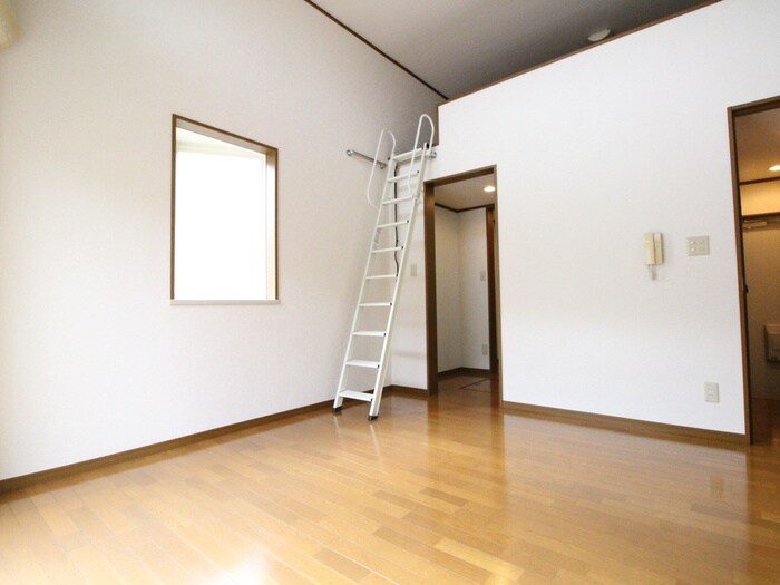 物件内観写真17　(居室)