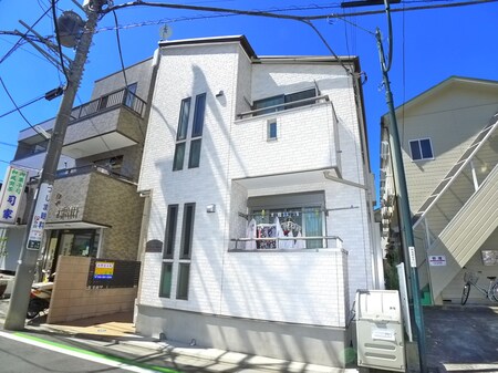 BRILLIANT AKITSU外観写真