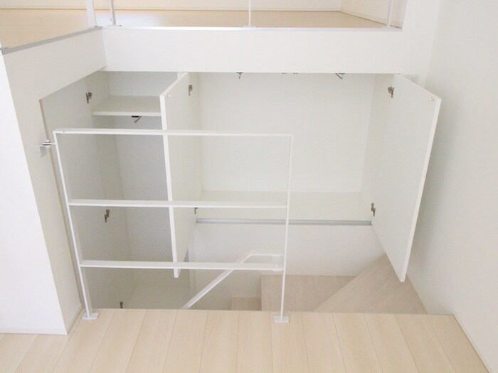 物件内観写真15　(収納)