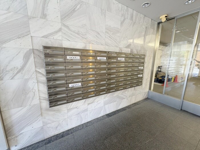 物件外観写真6　(建物設備)