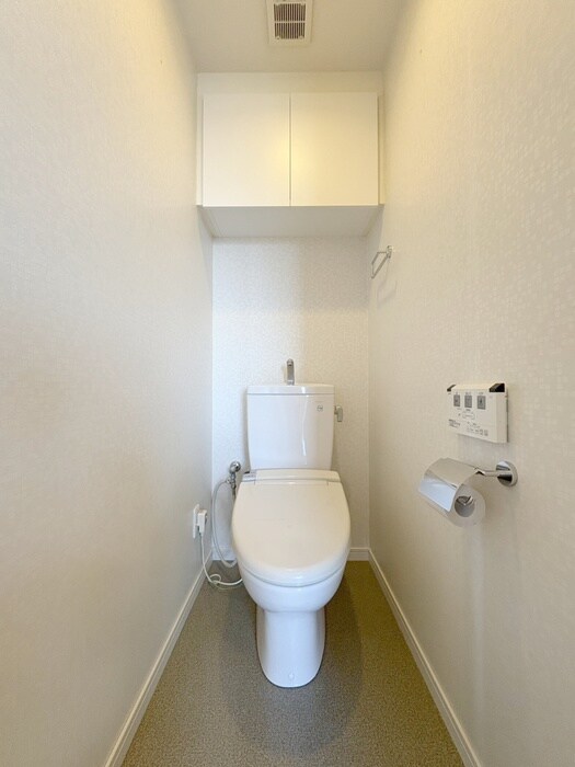 物件内観写真11　(トイレ)