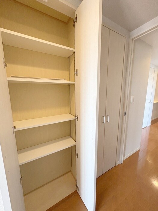 物件内観写真13　(収納)