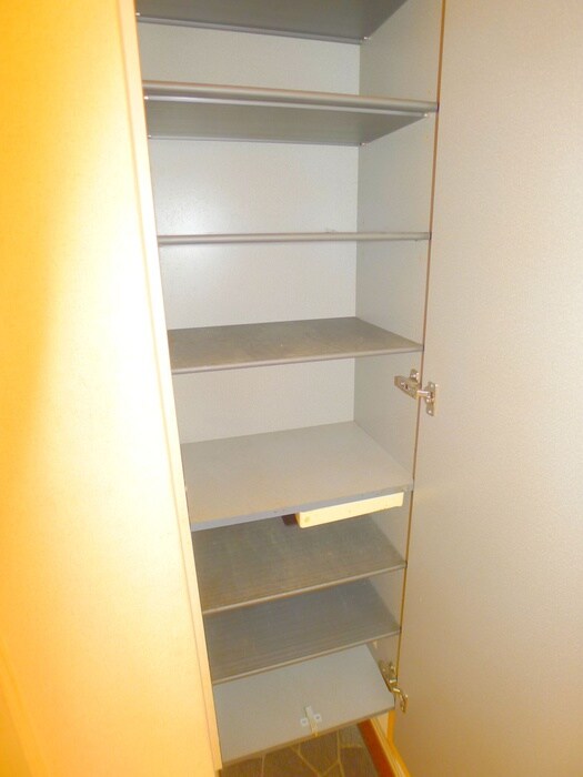 物件内観写真15　(靴箱)