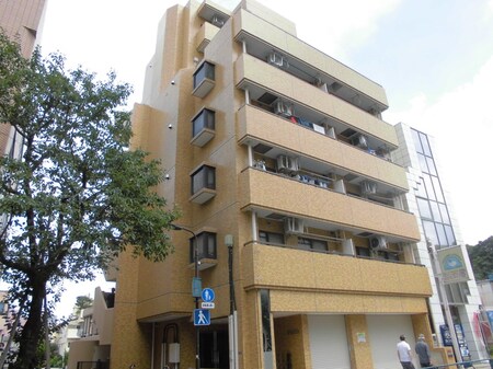 香山ビル外観写真