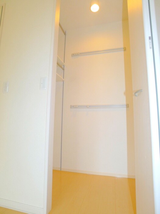 物件内観写真19　(収納)